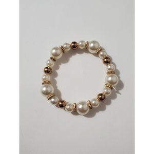 Gold and Pearl Bracelet